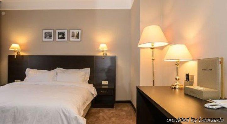 Red Village Hotel Astana Bagian luar foto